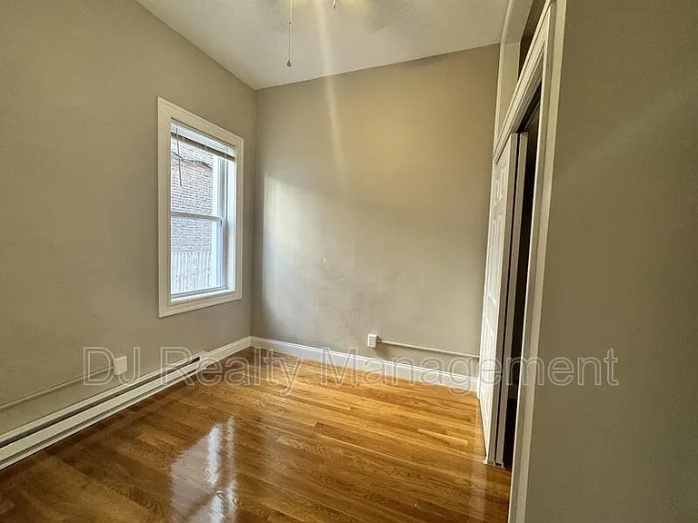 60 N Margin St #2 — Photo 5