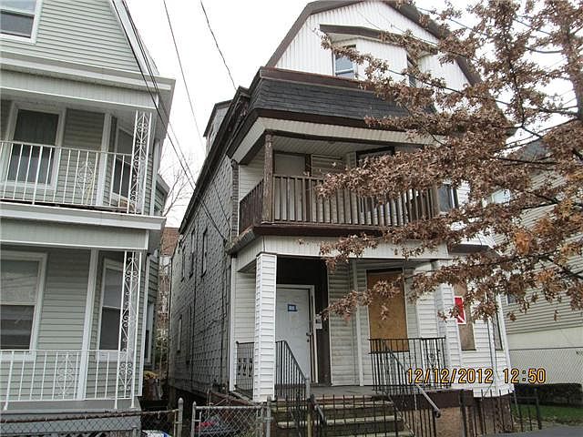 2nd image of 47 N 13th St