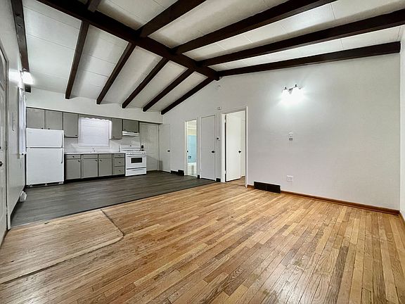 4th image of 1153 Hoyt St SE #2143