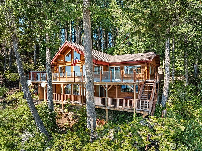 3rd image of 1236 E Island View Road