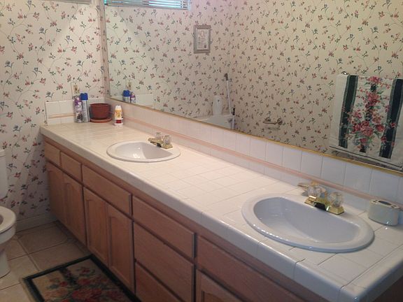 5th image of 5607 Avenue Juan Bautista #1