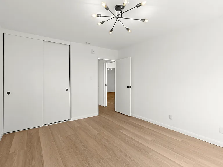 70 Crestline Dr #6 — Photo 30