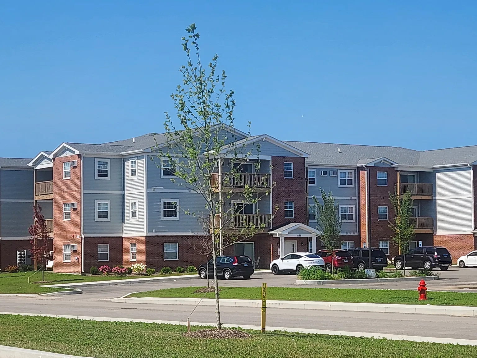 The Residence at Fox Meadows — Photo 2
