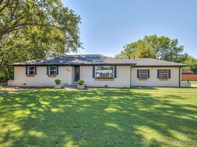 904 NE 12th St, Wagoner, OK, 74467