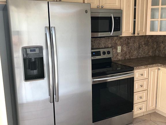 2nd image of 5440 W 21st Ct APT 307