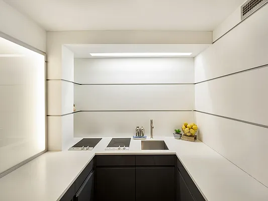 Rented by Warburg | media 36