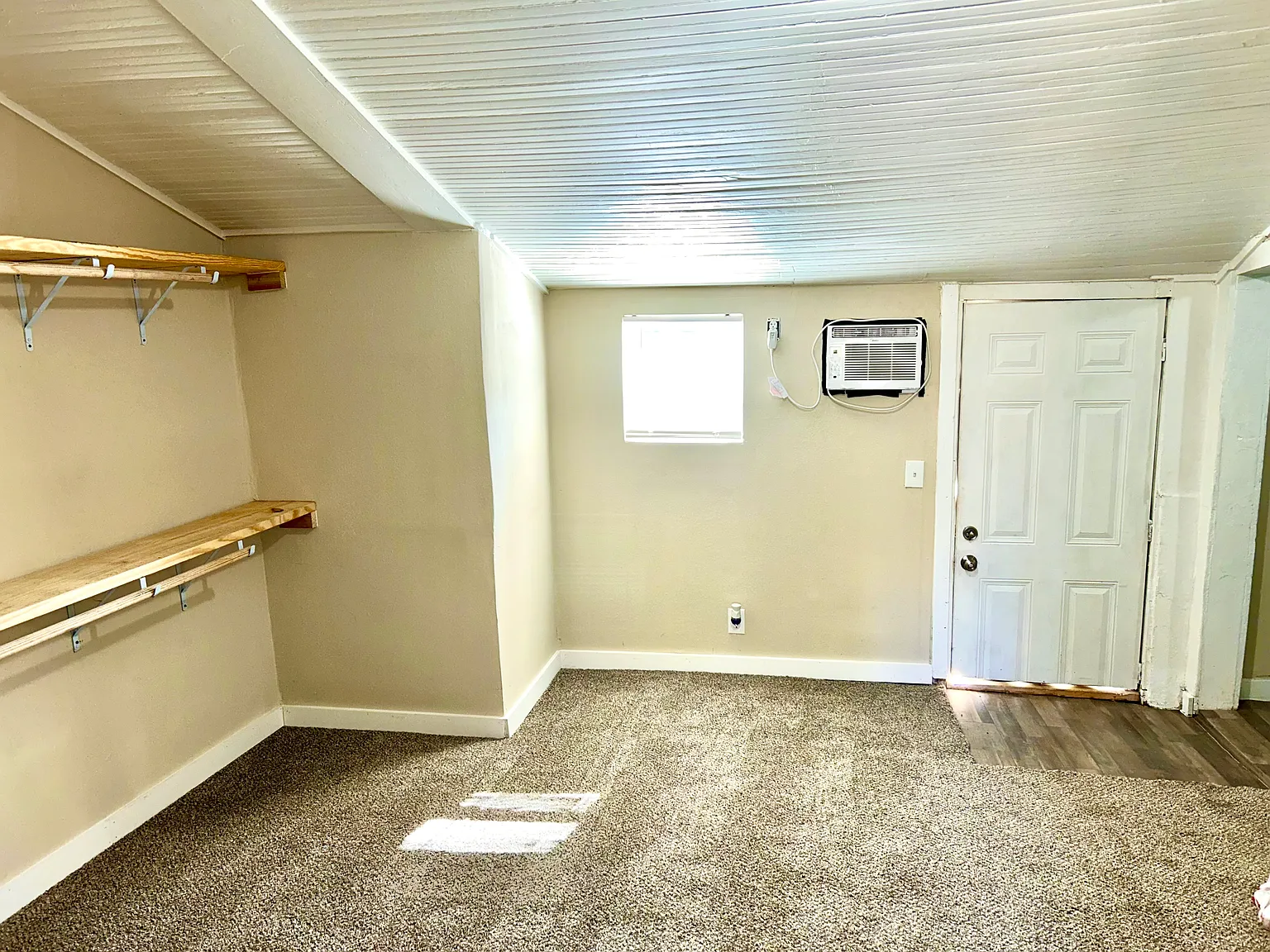 514 Quitman St — Photo 1
