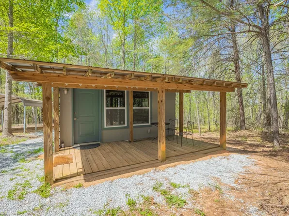 5683 Brookhaven Cir, Martin, GA 30557