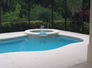 706 Misty Pond Ct, Bradenton, FL 34212