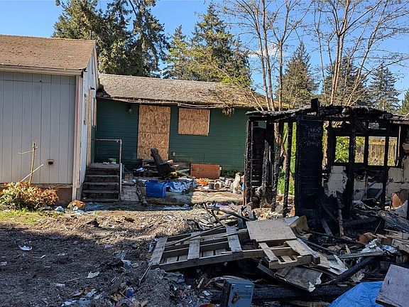 3rd image of 12632 Lincoln Avenue SW