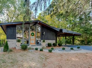 3527 Willowood Rd, Lexington, KY 40517