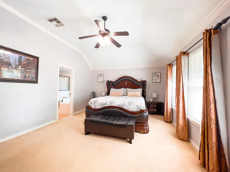 5915 Ivy Glen Dr — Photo 36