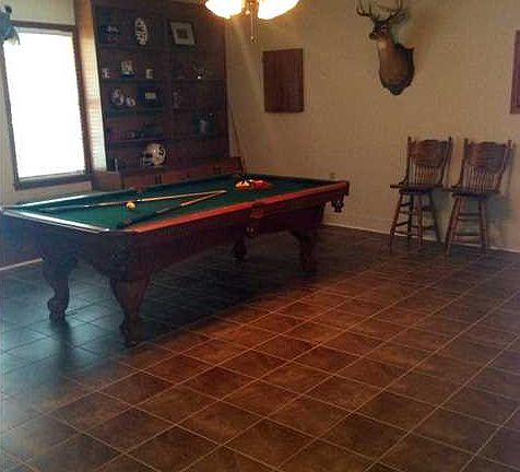 3rd image of 701 Country Club Dr