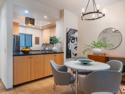 3480 Barham Blvd APT 218, Los Angeles, CA, 90068