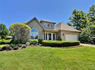 117 Providence Ct, Bratenahl, OH