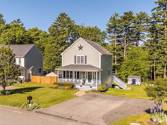 2nd image of 44 Brookside Dr #44
