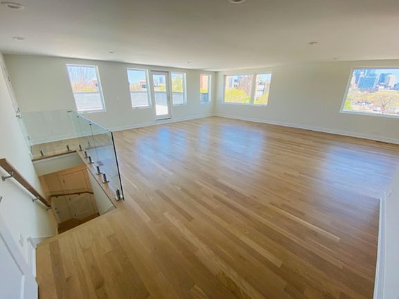 4th image of 1837 S Canalport Ave #3E