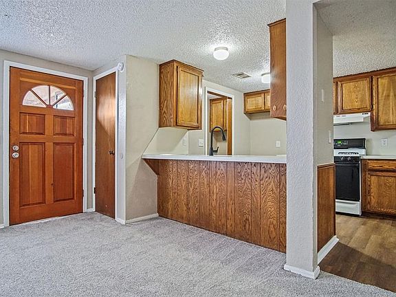 4th image of 11376 N Glade Ave