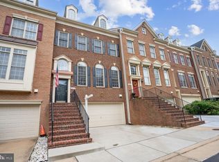 5410 Edsall Ridge Pl, Alexandria, VA 22312