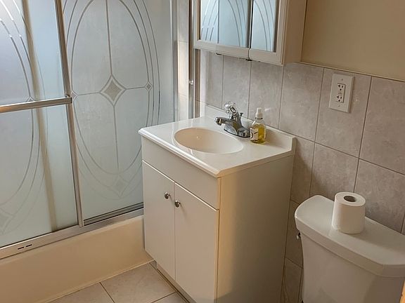 2nd image of 72-31 Caldwell Ave #1L