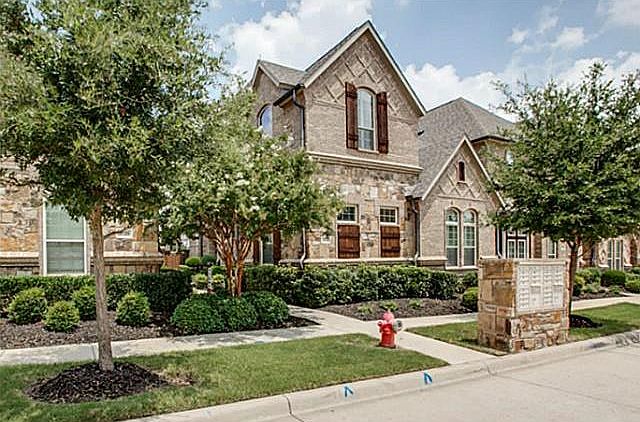 1st image of 3724 Bur Oak Dr