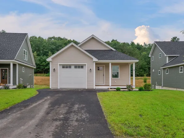 29 Feldspar Lane #15, Cumberland, ME 04021