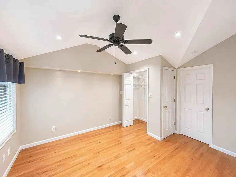 3703 Mount Vernon Ave — Photo 6