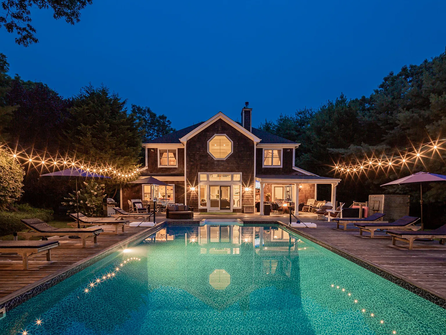 HamptonsGetaway! — Photo 1