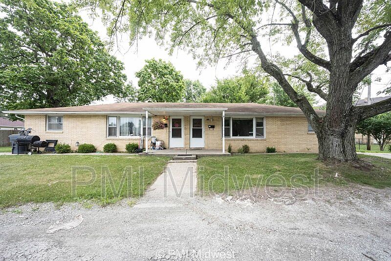 514 Alhambra Dr, Anderson, IN 46012 Zillow