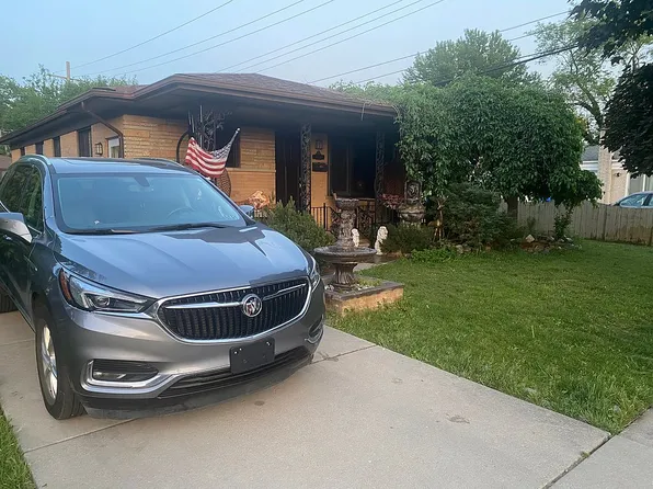 6426 Highview St, Dearborn Heights, MI 48127