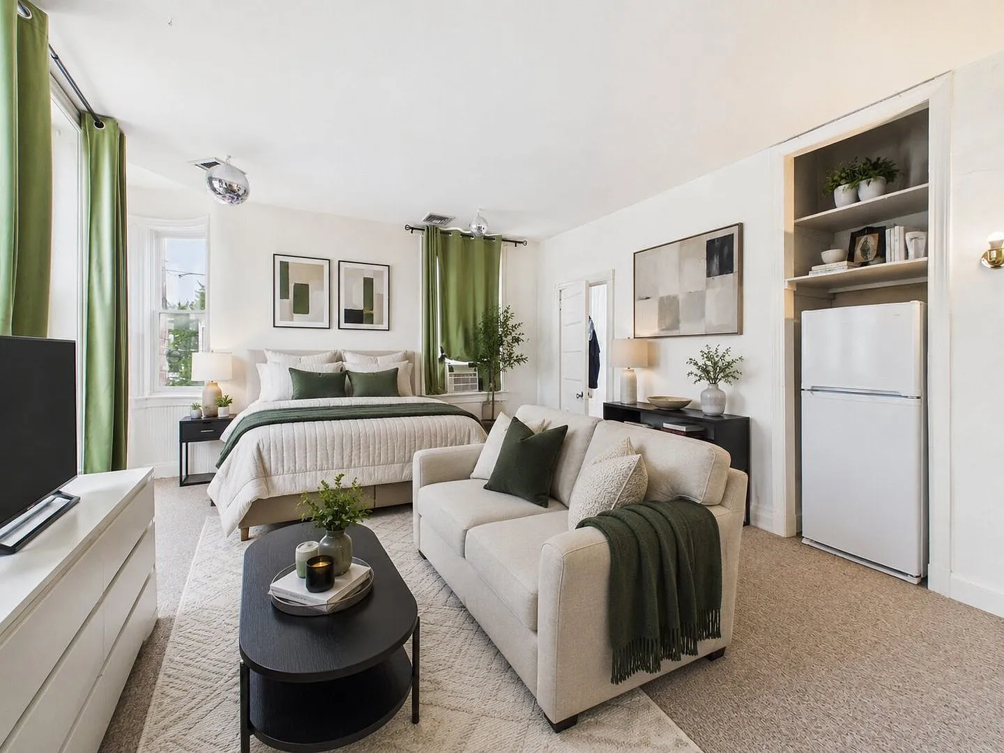 2200 Fairmount Ave — Photo 3