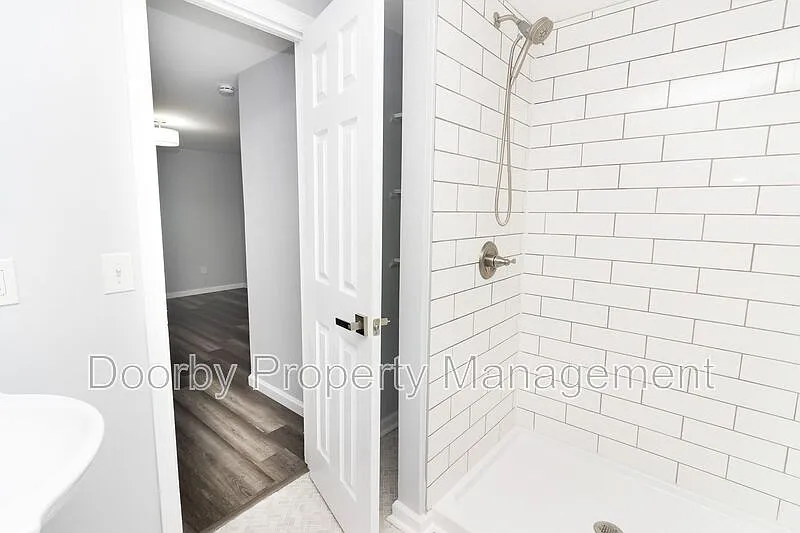 Building Photo - 1313 Timbercrest Ln #103