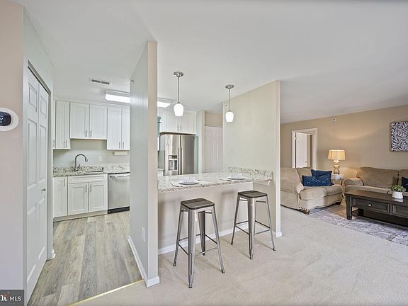 4th image of 3800 Wean Dr APT 2A
