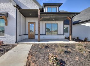 2922 Sw 10th Street, Newcastle, OK 73065