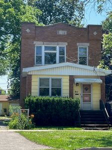 (Undisclosed Address), North Chicago, IL, 60064