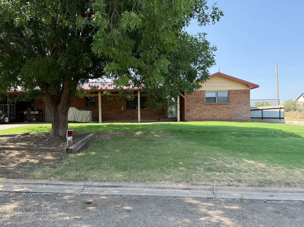 2007 Bayview Dr, Fritch, TX 79036