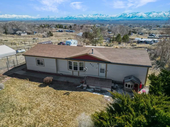 654 Holiday Dr, Spring Creek, NV 89815