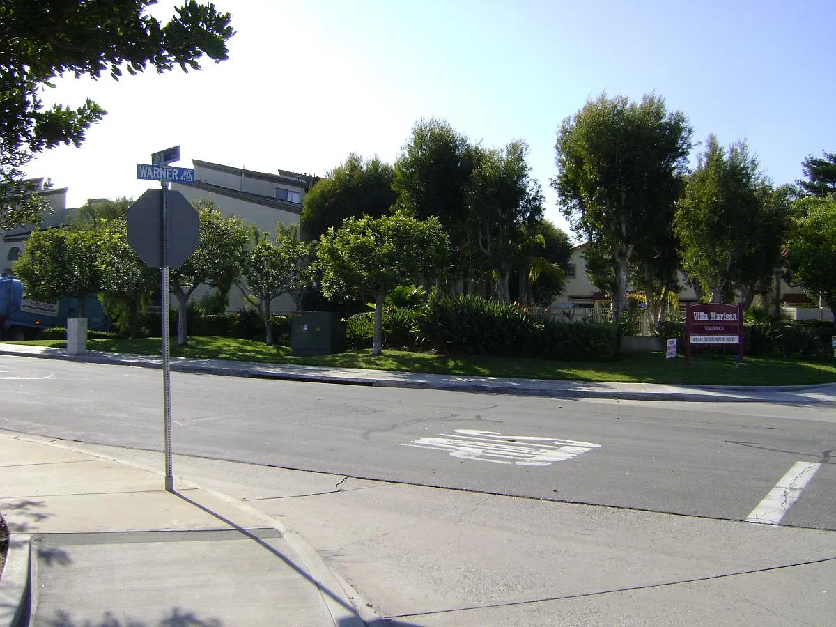 2 bed, 1200 sqft, $3,175 — Photo 2