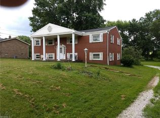 8136 Georgetown St, Louisville, OH 44641