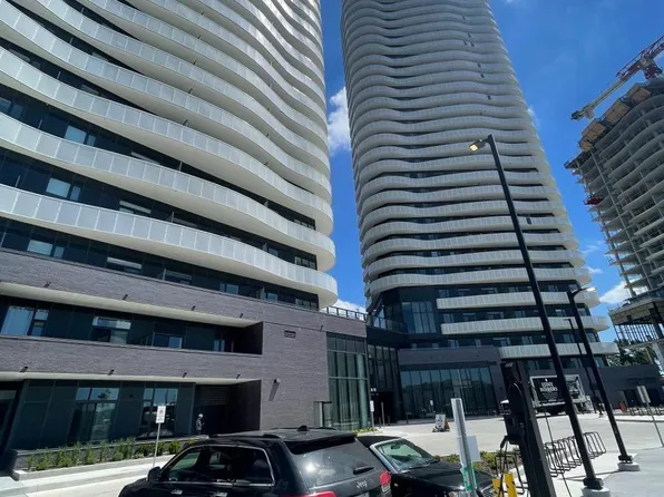 10 Flavelle Trl #1010, Vaughan, ON L4L 0M6