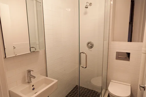 Rented by Bond New York | media 10