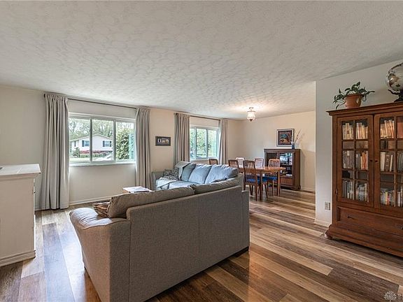 3rd image of 8912 Deep Forest Ln