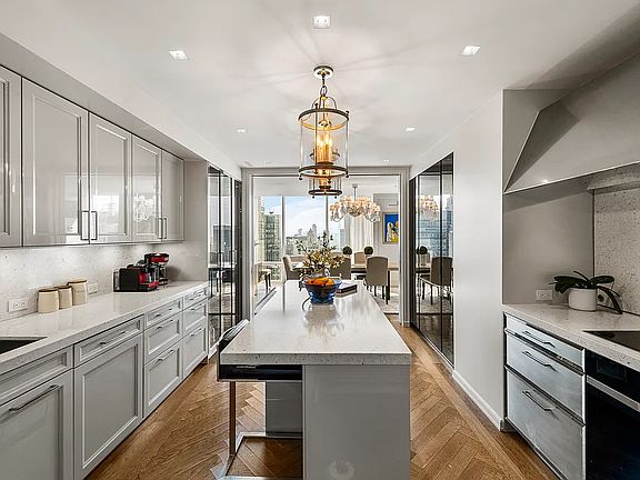5th image of 641 5th Ave #48GH