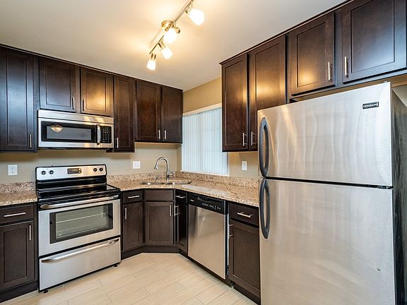2nd image of 207 6th St #20706