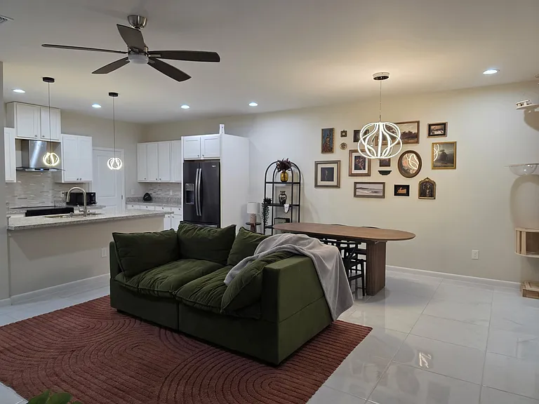 1413 El Caporal Dr — Photo 6