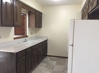 4635 S 20th St #201, Milwaukee, WI 53221