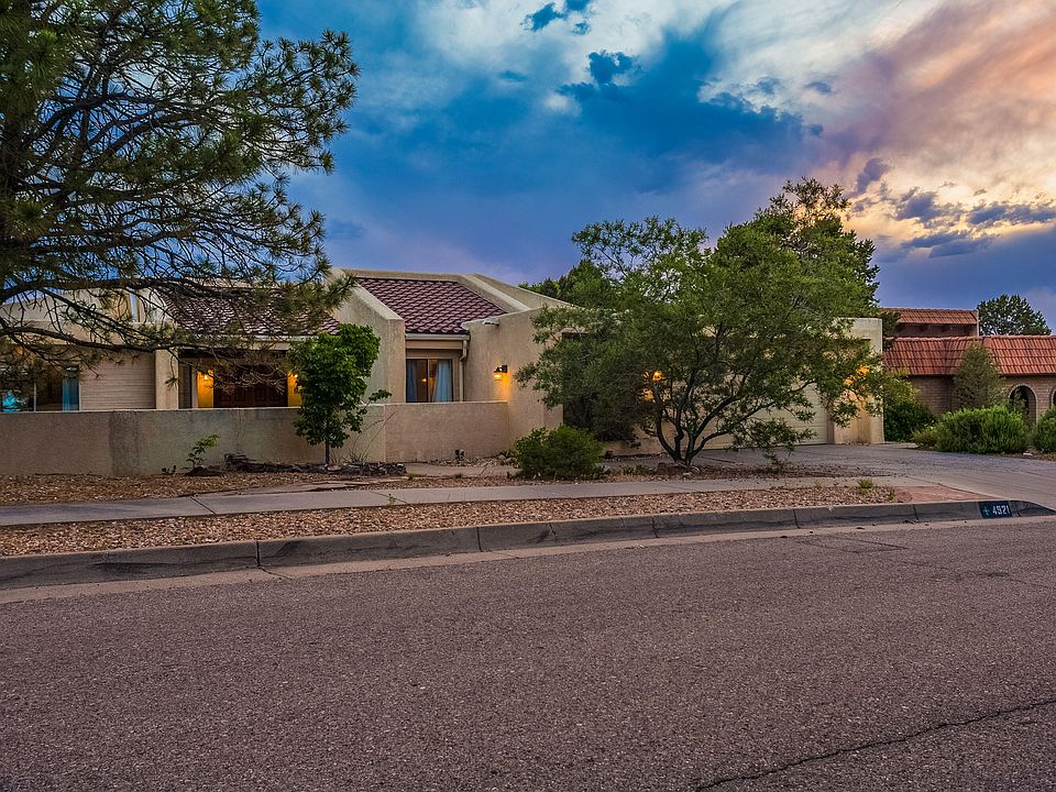 1st image of 4921 Camino De Monte NE