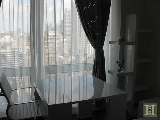 Rented by Halstead Real Estate | media 14