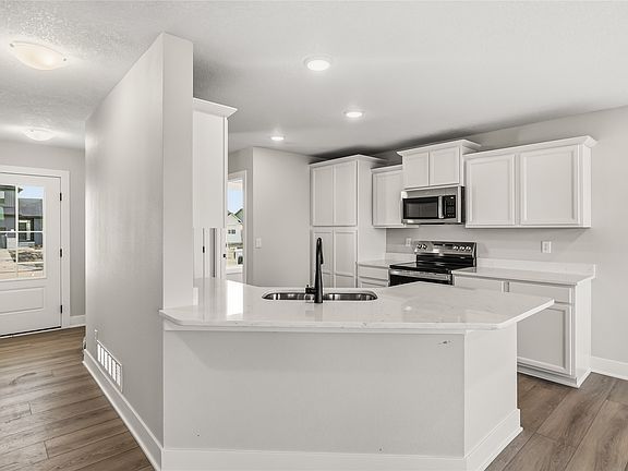 5th image of 4420 NE 8th St