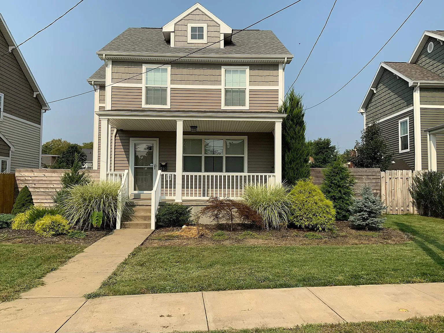 210 S Trenton Ave — Photo 3